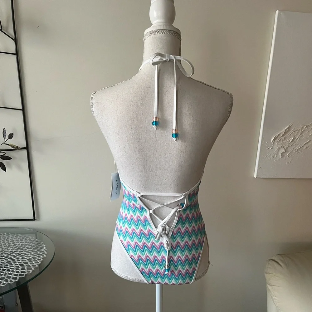 L*Space Mirabella Chevron Ombré Knit Halter One Piece Swimsuit Size Small NWT
